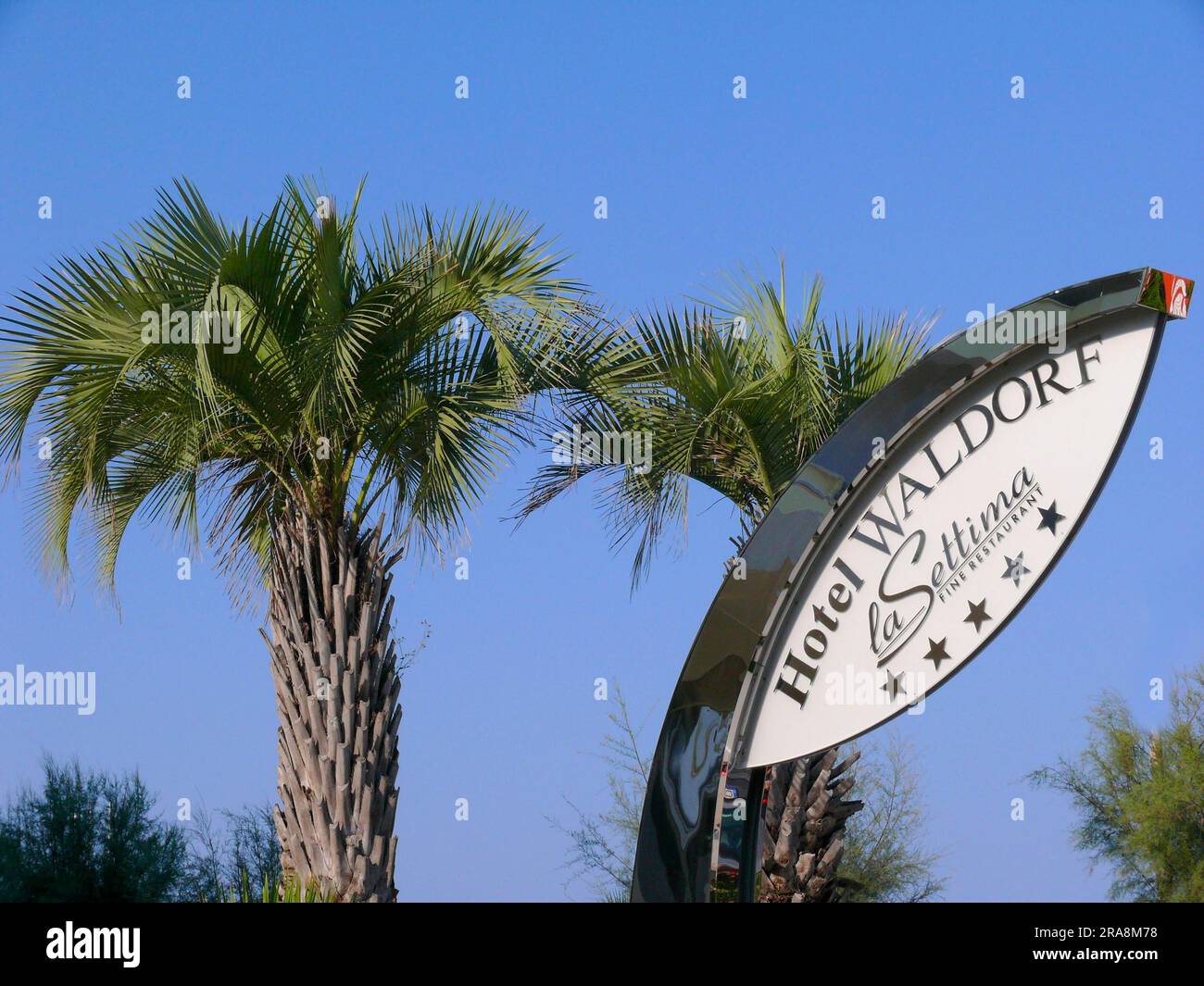 Italien, Emilia Romagna, Adria nahe Milano Marittima, Hotel mit Restaurant Stockfoto