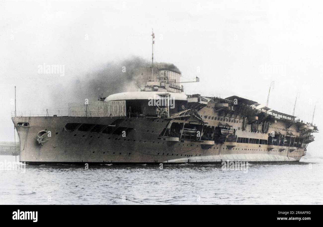 HMS Glorious, British Royal Navy, ein mutiger Kreuzfahrer der Klasse während des Ersten Weltkriegs, der Ende der 1920er Jahre als Flugzeugträger wiederaufgebaut wurde. 1916 eingeführt, 1940 gesunken. Datum: Ca. 1920er-1930er Stockfoto