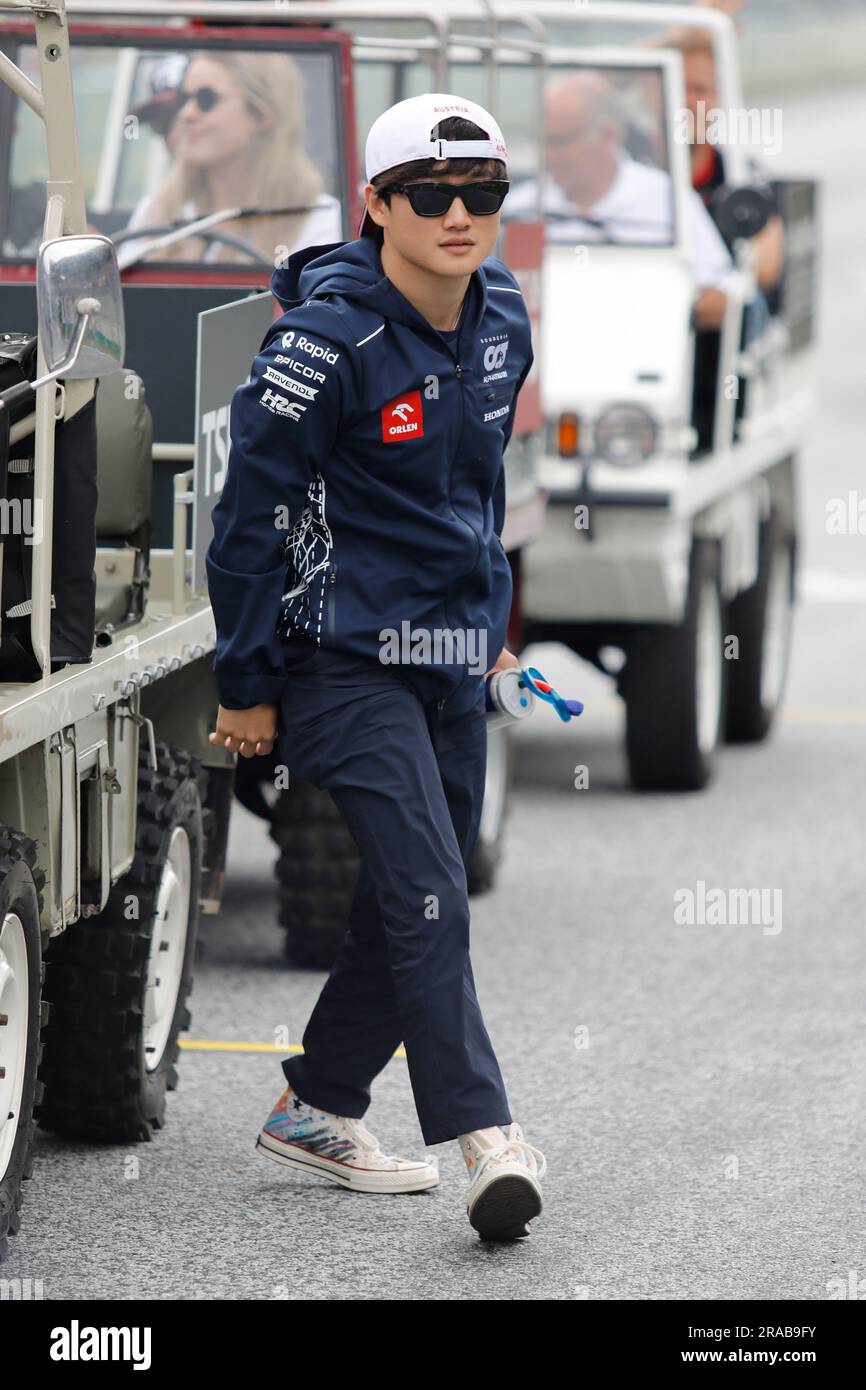Spielberg, Österreich. Juli 2. 2023. Formel 1: Rolex-Grand-Prix auf dem Red Bull Ring, Österreich. Abbildung: Yuki Tsunoda (JPN) von Scuderia AlphaTauri © Piotr Zajac/Alamy Live News Stockfoto