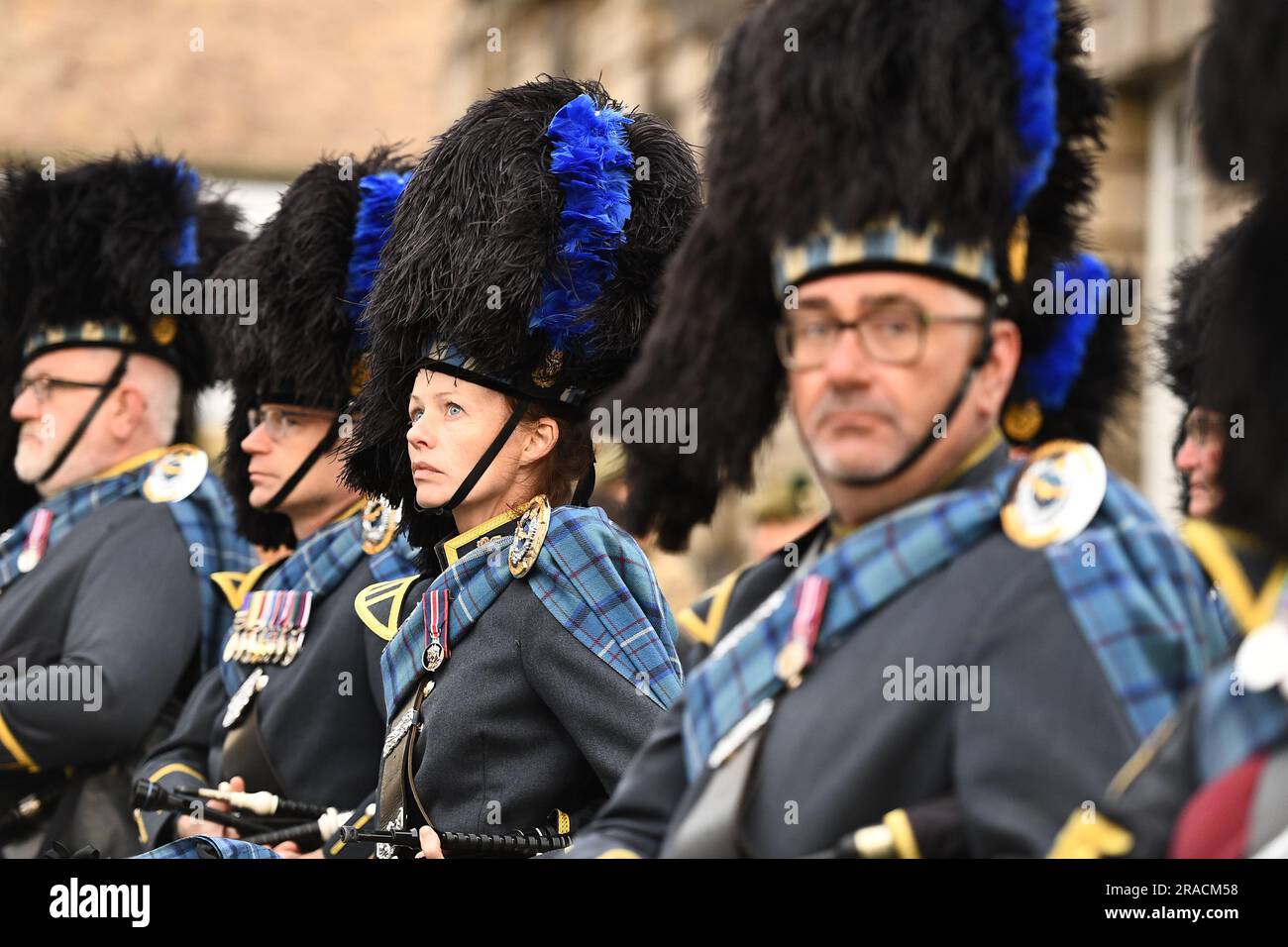 Am frühen Morgen findet eine Prozessionsprobe entlang der Royal Mile in Edinburgh statt, bevor König Charles III. Thanksgiving feiert. Foto: Montag, 3. Juli 2023. Stockfoto