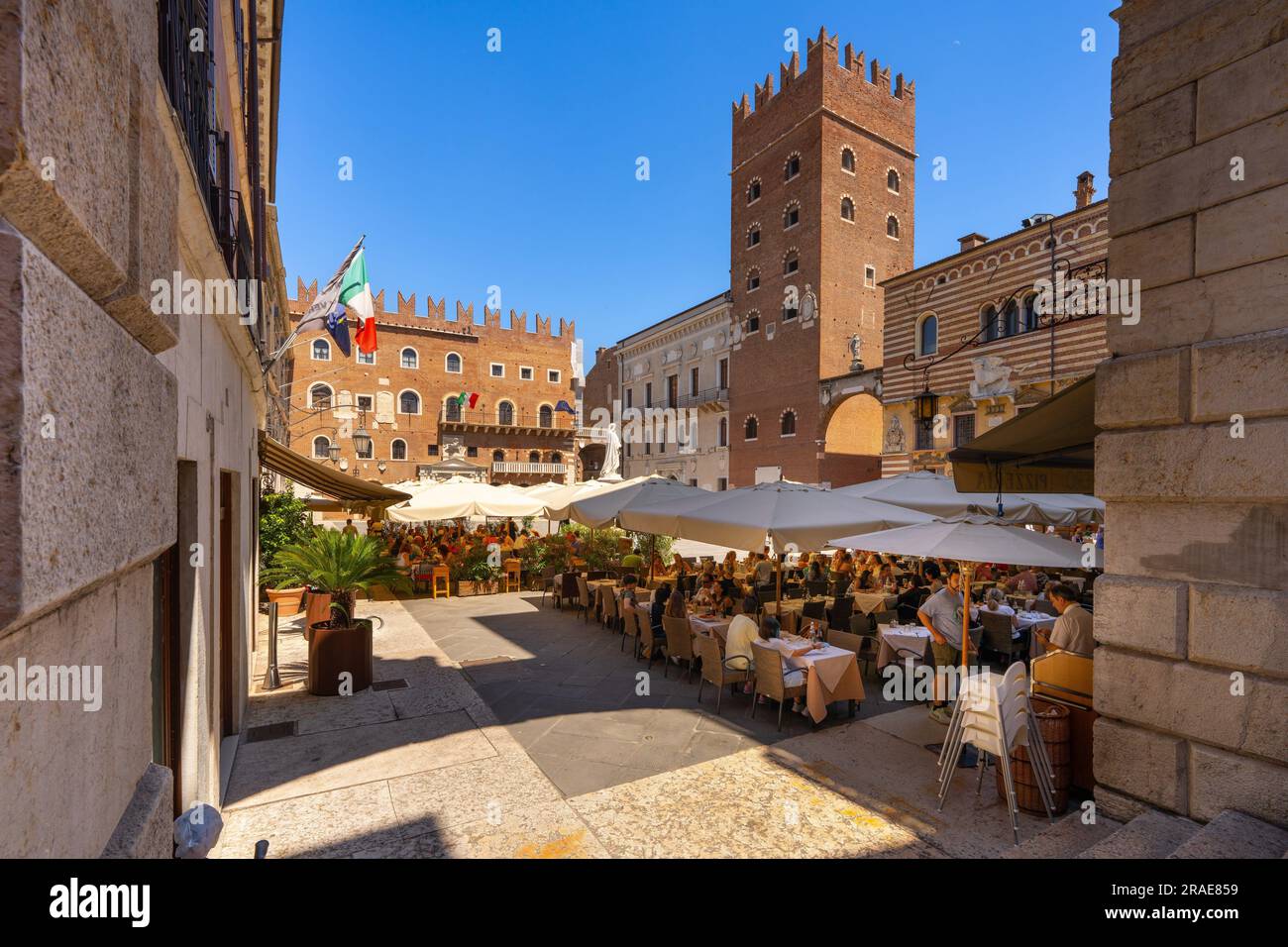 Piazza dei Signori, auch bekannt als Piazza Dante, Verona, Veneto, Italien Stockfoto
