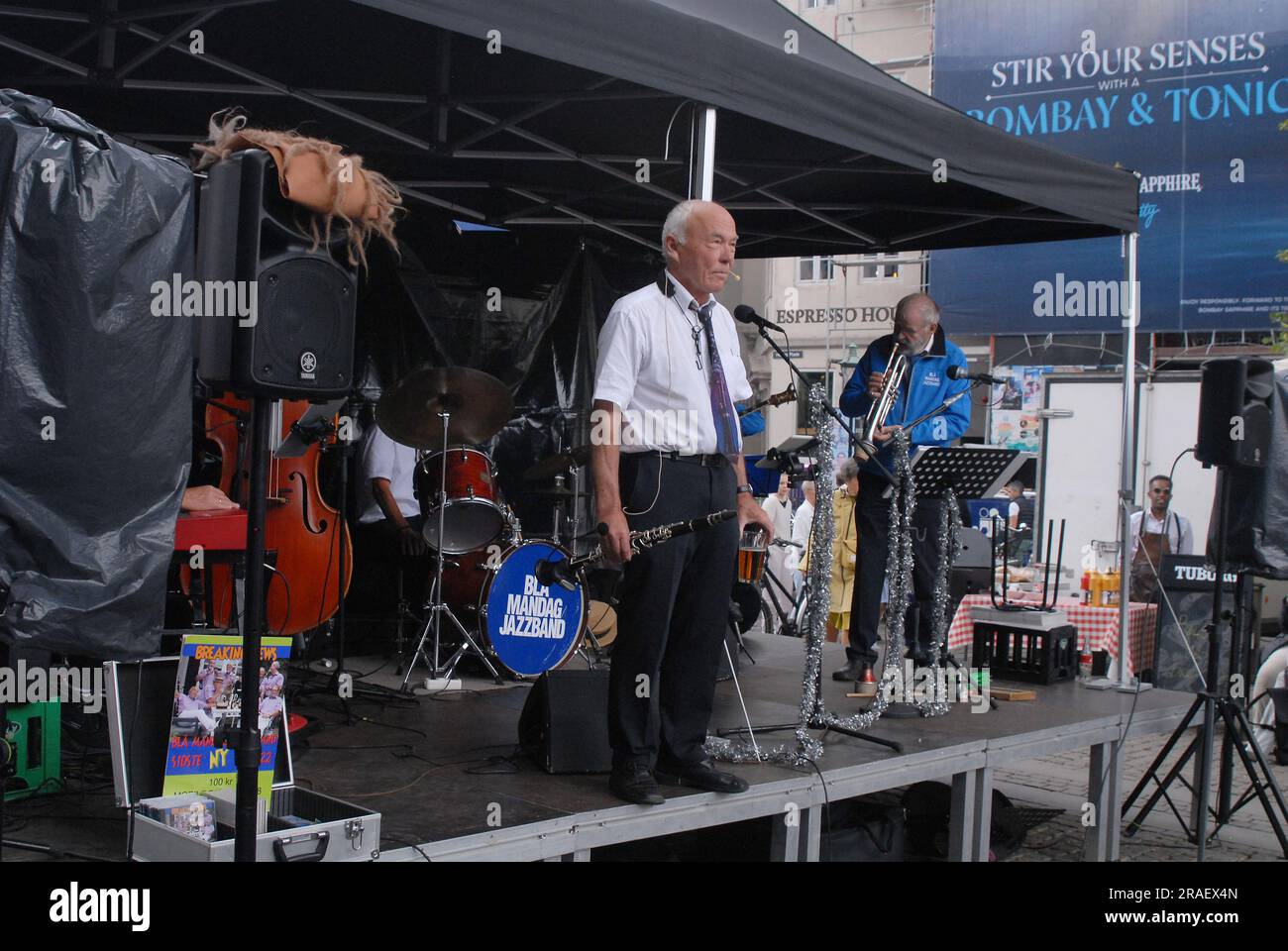 03. Juli 2023/ Blauer montag Jazbad spielt auf dem Copenhagen jazzfestival 2023 bei hojbro mplads in Kopenhagen Denamrk (Foto.Francis Joseph Dean/Dean Pictures) Stockfoto