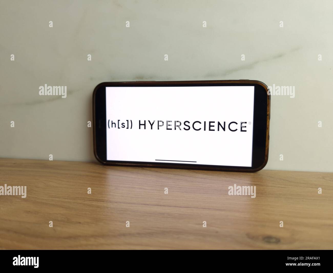 Konskie, Polen - 01. Juli 2023: Logo der Hyperscience Plattform auf dem Bildschirm des Mobiltelefons Stockfoto