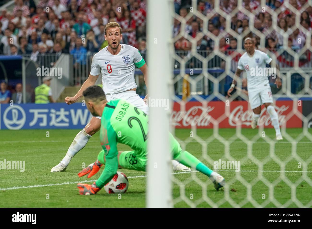 10. Juli 2018: Große Chance für Harry Kane von England im Luzhniki Stadium während des Halbfinales zwischen England und Kroatien während der Weltmeisterschaft 2018. Ulrik Pedersen/CSM (Kreditbild: © Ulrik Pedersen/Cal Sport Media) Stockfoto