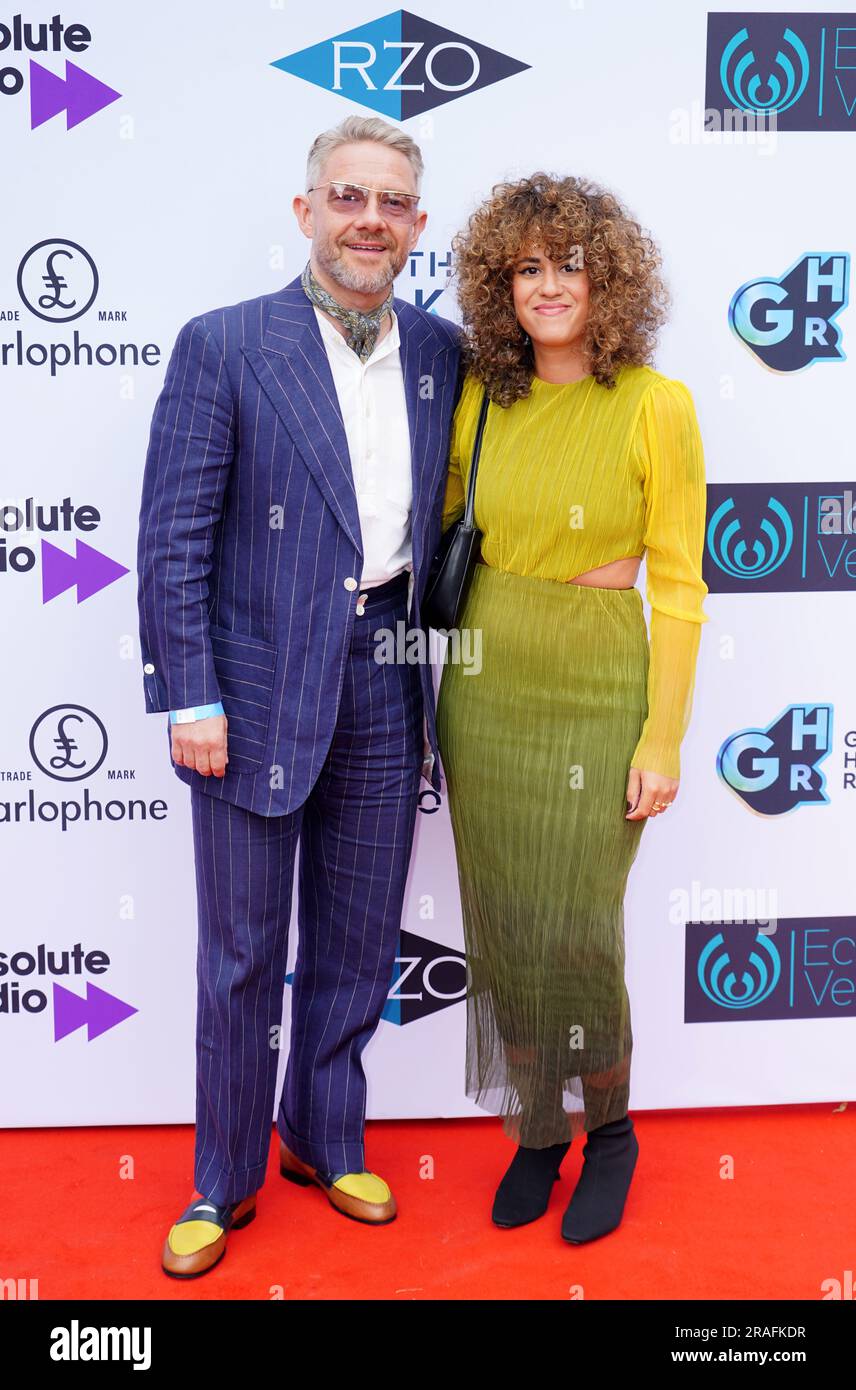 Martin Freeman und Rachel Mariam nehmen an der Premiere des neu restaurierten und modernisierten Ziggy Stardust and the Spiders from Mars im Eventim Apollo Hammersmith in London Teil. Foto: Montag, 3. Juli 2023. Stockfoto