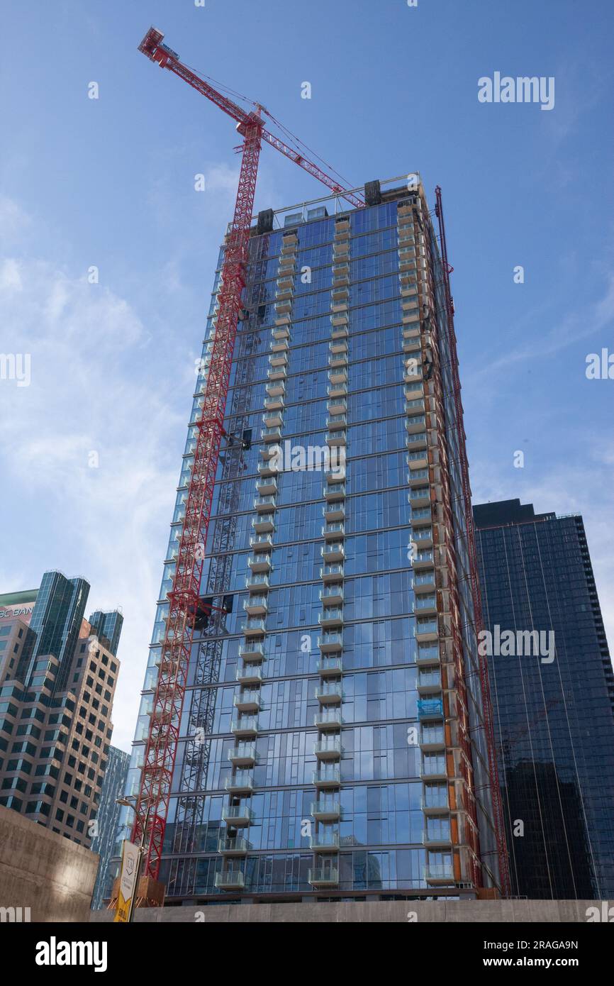 Bauarbeiten an der 8. und am Figueroa Tower in Downtown Los Angeles, CA, USA Stockfoto