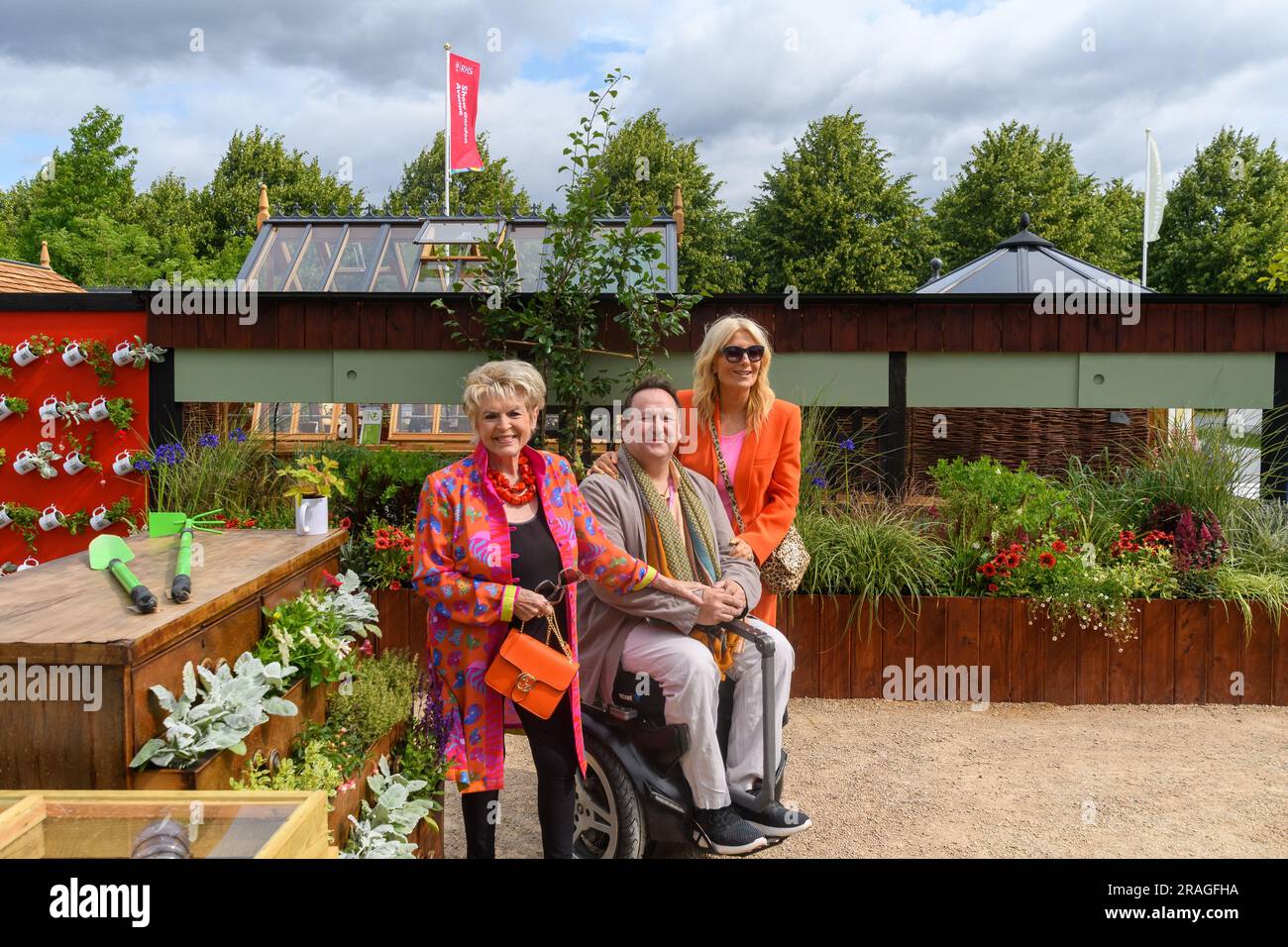 London, Großbritannien, 3. Juli 2023, heute ist der 30. Jahrestag des Festivals; in diesem Jahr gibt es mehr als achtzig Aussteller. Mit 31 Hektar voller Gartenbauwunder. 109 führende Baumschulen und Anbauer. 39 Gärten, Zuteilungen und Sinnesbeete. Das Festival ist vom 4. Bis 9. Juli 2023 für die Öffentlichkeit zugänglich, Andrew Lalchan Photography/Alamy Live News Stockfoto