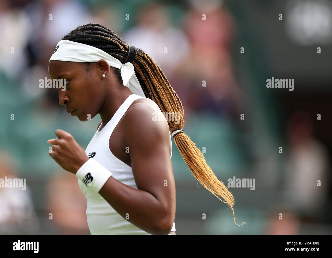 London, Großbritannien. 3. Juli 2023. Coco Gauff aus den Vereinigten Staaten feiert am 3. Juli 2023 bei der Wimbledon Tennis Championship in London, Großbritannien, das erste Spiel der Frauen gegen Sofia Kenin aus den Vereinigten Staaten. Kredit: Han Yan/Xinhua/Alamy Live News Stockfoto