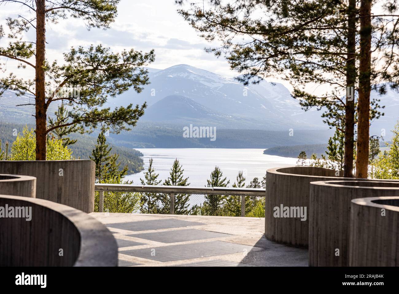 Aussichtspunkt Sohlbergplassen mit den Bergen des Rondane-Nationalparks in Norwegen Stockfoto