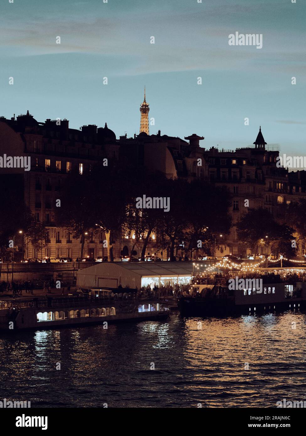 Nighttime, Berges de seine, Paris, Frankreich, Europa, EU. Stockfoto