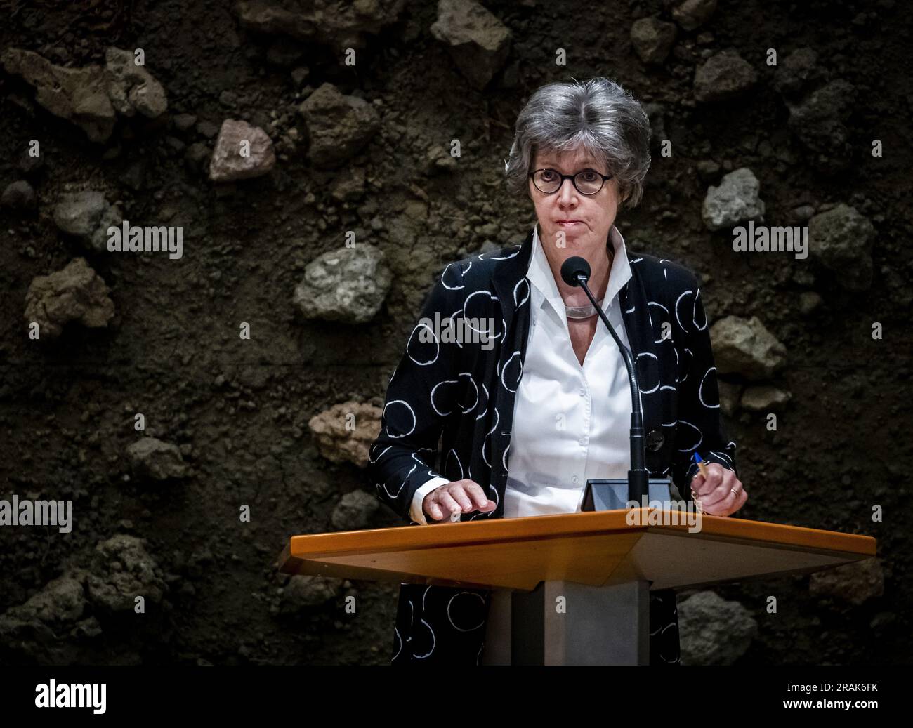 DEN HAAG - Joba van den Berg (CDA) während der wöchentlichen Fragestunde im Repräsentantenhaus. ANP REMKO DE WAAL niederlande raus - belgien raus Stockfoto