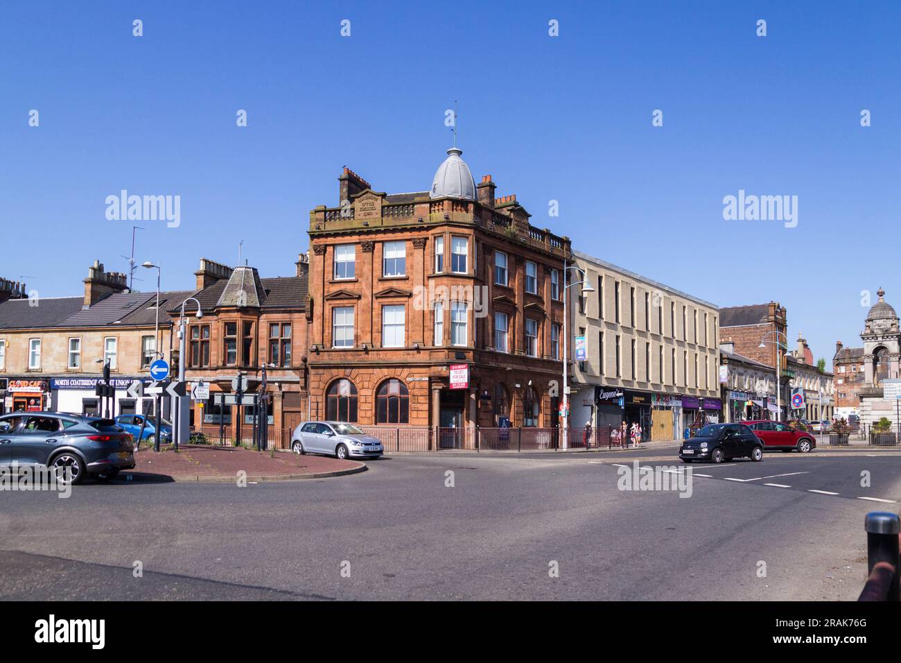 Coatbridge, Schottland, Main Street, sehen Sie sich das Gebäude der ehemaligen Sparbank an Stockfoto