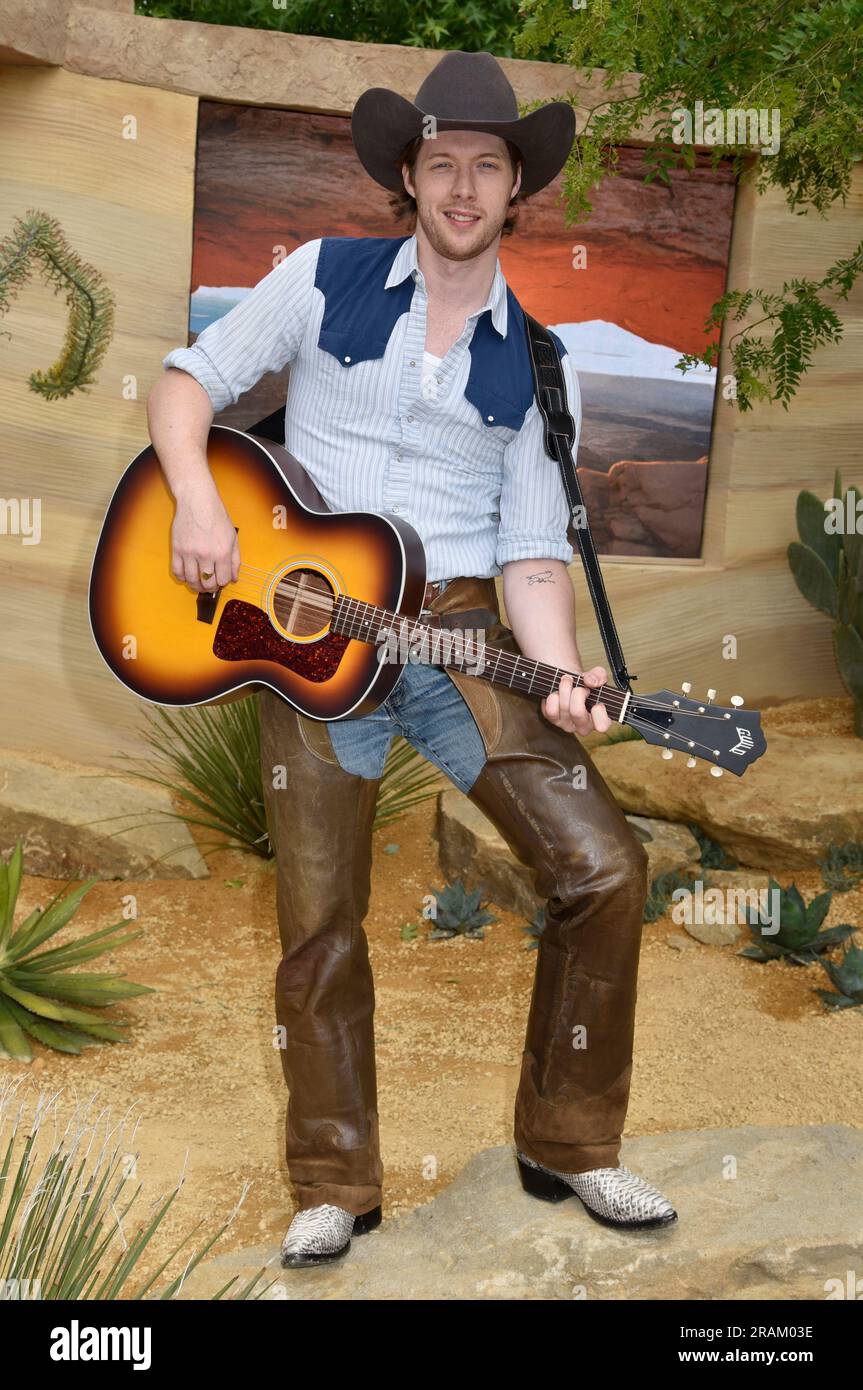 3. Juli 2023 East Molesey, Surrey, Großbritannien. George Maddison beim Hampton Court Palace Garden Festival 2023. Sue Andrews/Alamy. Stockfoto