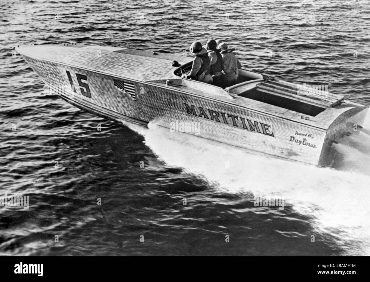 West Palm Beach, Florida 14. Juni 1965 das Speernasenboot aus Aluminium gewann den 180 km langen West Palm Beach zum Lucaya-Freeport Gateway Marathon. 39 Boote starteten, aber nur 22 beendeten das Rennen. Stockfoto