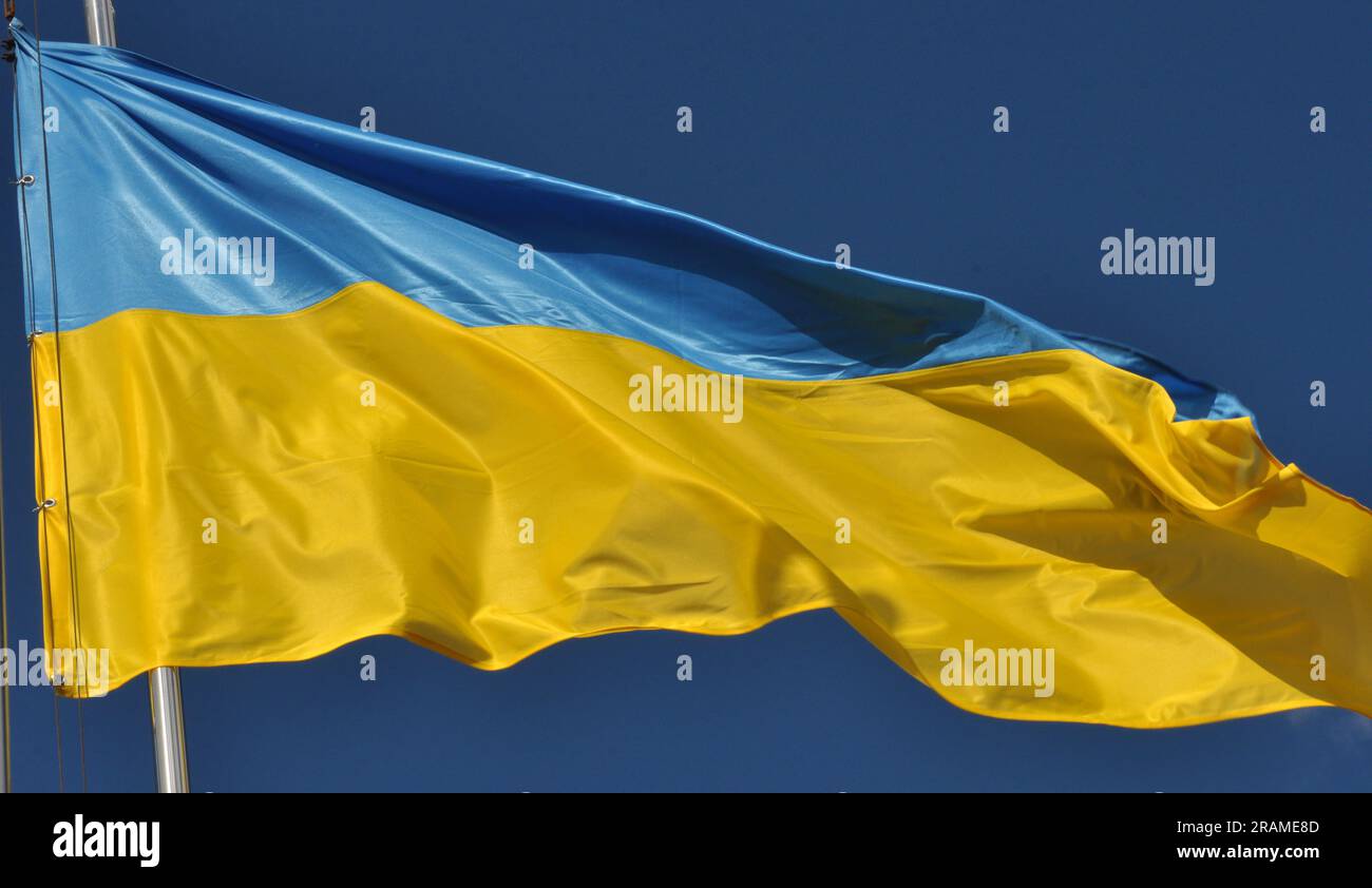 Blaue und gelbe Farben der ukrainischen Nationalflagge Stockfoto