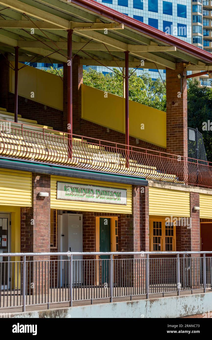 Der Victor Trumper Pavillon am Chatswood Oval wurde nach Victor Thomas Trumper (1877-1915) benannt, einem weltberühmten Cricketspieler, der Australien repräsentierte Stockfoto