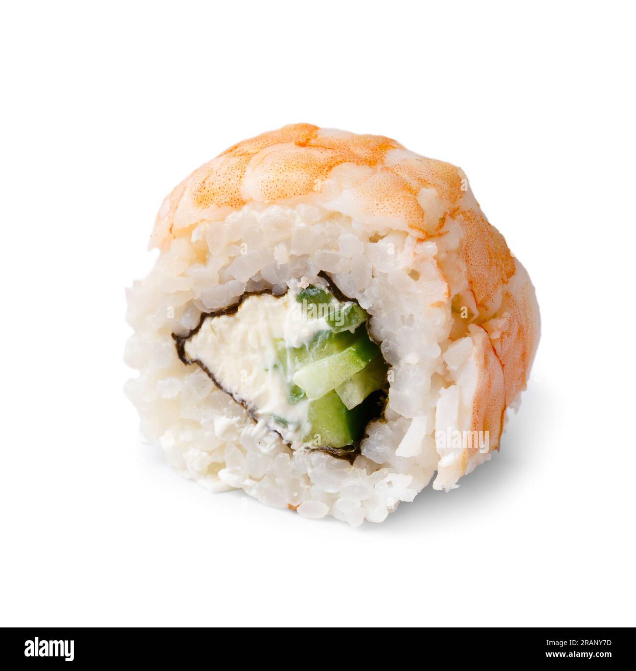 Rolle mit Garnelen, Reis, Weichkäse und Gurke in der Nahaufnahme. Asiatische Delikatesse Stockfoto