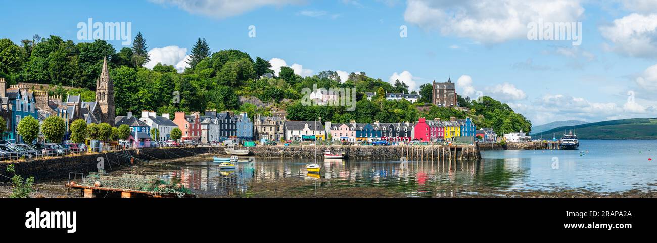 Tobermory von einer Drohne, Isle of Mull, Schottland, Großbritannien Stockfoto