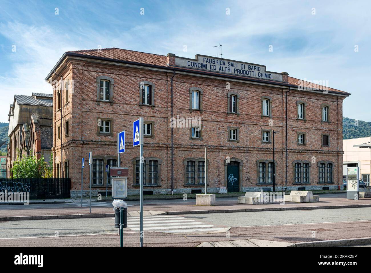 Ex Bariumsalzfabrik, calolziocorte, italien Stockfoto