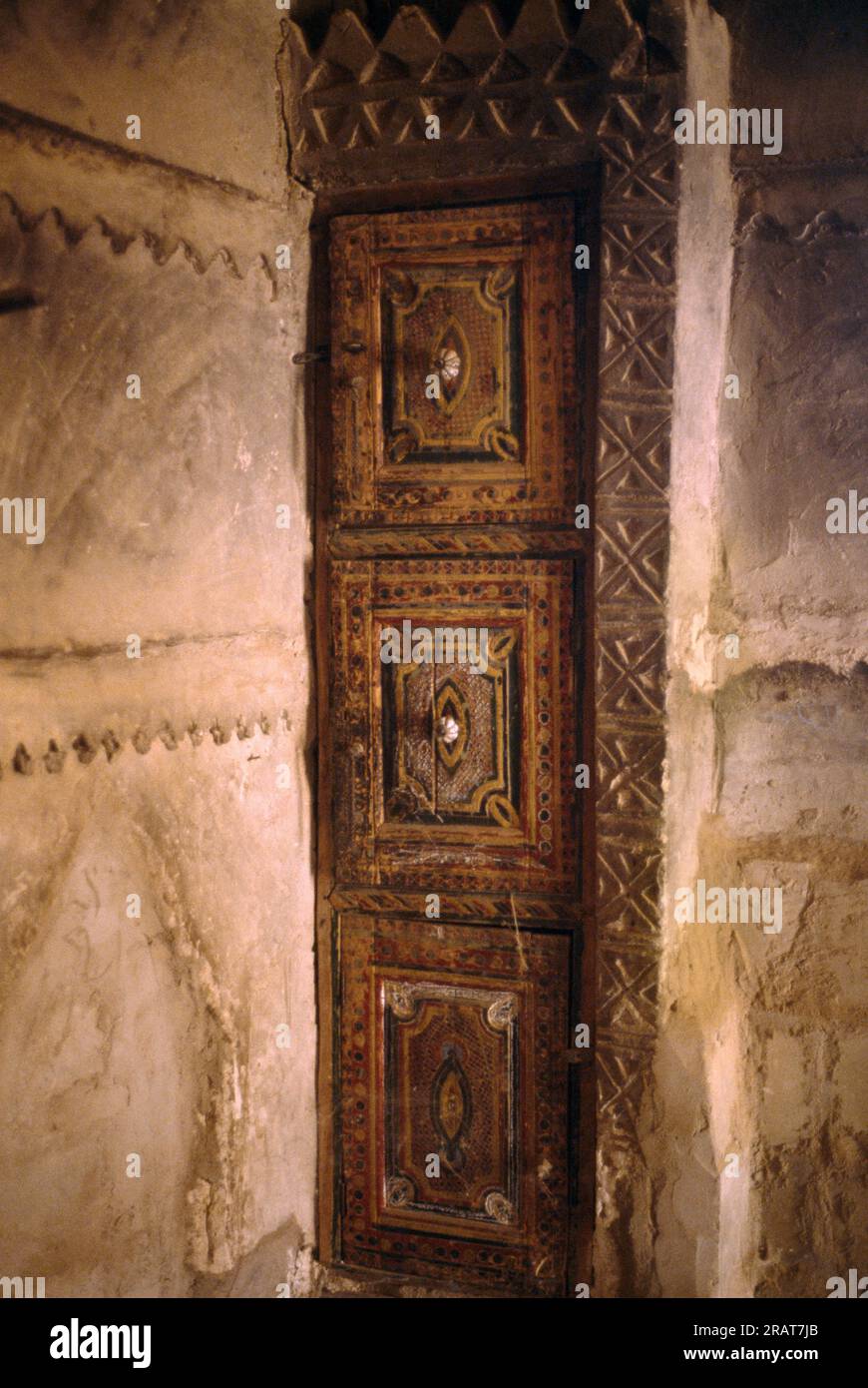 Harmah Saudi Arabia Museum Mit Geschnitzten Schranktüren Stockfoto