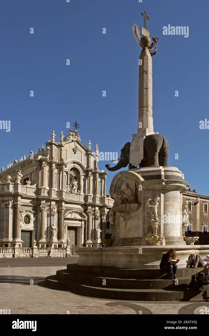 Piazza Duomo, Catania, Sizilien, Italien Stockfoto