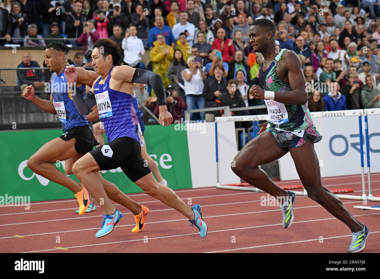 Shunsuke Izumiya (JPN) besiegt Jason Joseph (SUI) und nur Kwaou-Mathey (FRA) und gewinnt 13,22 die 110-m-Hürden bei Athletiissima am Freitag, 30. Juni 2023 in Lausanne. Schweiz. (Jiro Mochizuki/Bild des Sports) Stockfoto