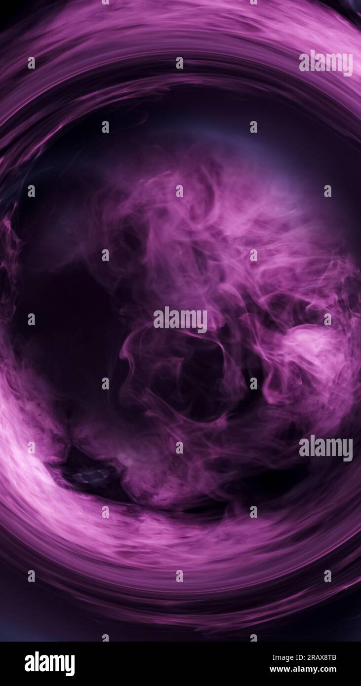 Rauchkreisförmiger Dampf rätselhafte Farbe Dampf Wirbel Stockfoto