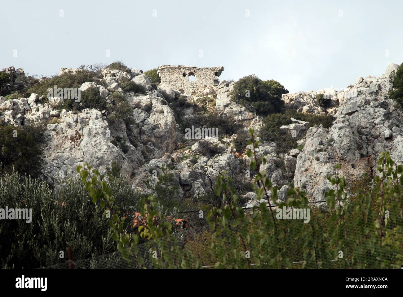 Griechenland, Rhodos Insel Siana Dorf und Akramitis Berg Stockfoto