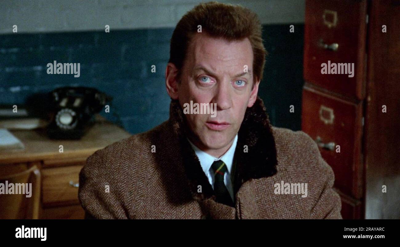 TORDEAL BY INNOCENCE 1984 Cannon Films Film mit Donald Sutherland Stockfoto
