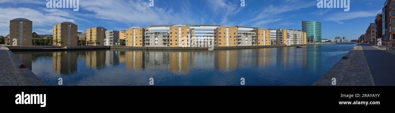 Panoramablick auf eine moderne Siedlung in Ostbassin in Kopenhagen, Dänemark, Europa, Nordeuropa Stockfoto