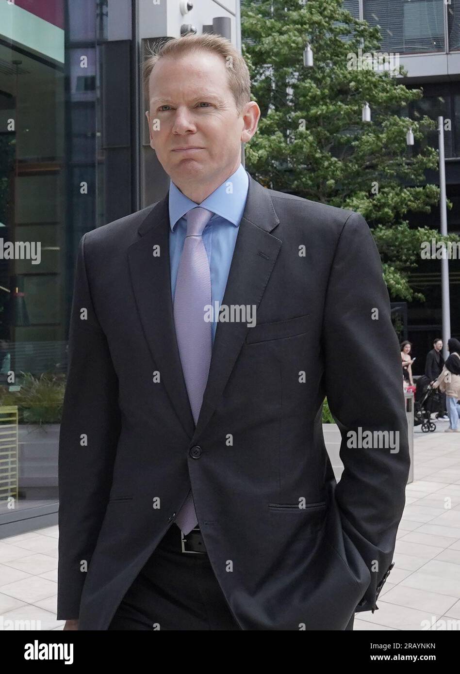 Charlie Nunn, Managing Director der Lloyds Banking Group, trifft in den Büros der Financial Conduct Authority (FCA) in London ein, wo Bankchefs mit FCA-Beamten zusammentreffen, um Bedenken bezüglich der Zinssätze von Sparern zu erörtern, die hinter den Hypothekenkosten zurückbleiben, mit Bossen von HSBC, NatWest, Lloyds und Barclays wollten kommen. Foto: Donnerstag, 6. Juli 2023. Stockfoto