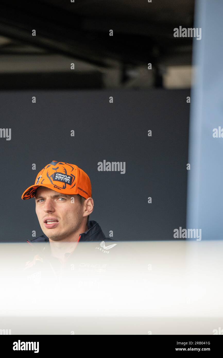 Silverstone, Großbritannien - Freitag, 7. Juli 2023 - FORMEL 1 ARAMCO GRAND PRIX 2023 - Max Verstappen (Niederlande) - Oracle Red Bull Racing Stockfoto