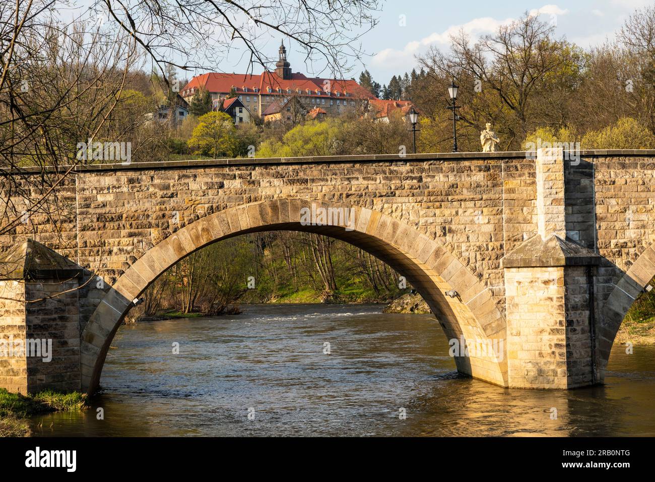 Europa, Polen, Niederschlesien, Bardo/Wartha, gotische Brücke über den östlichen Neisse Stockfoto