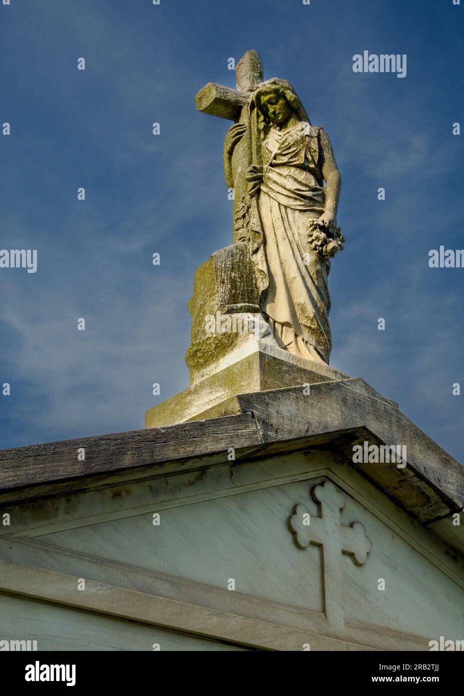 Engelsstatue in St. Marys Friedhof, Alexandria, VA Stockfoto