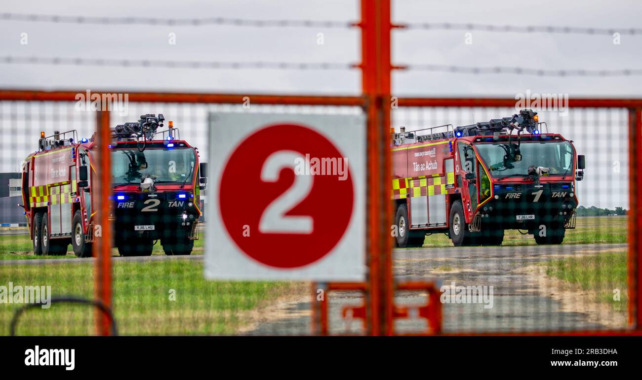 Feuerwehr Am Flughafen Cardiff Stockfoto