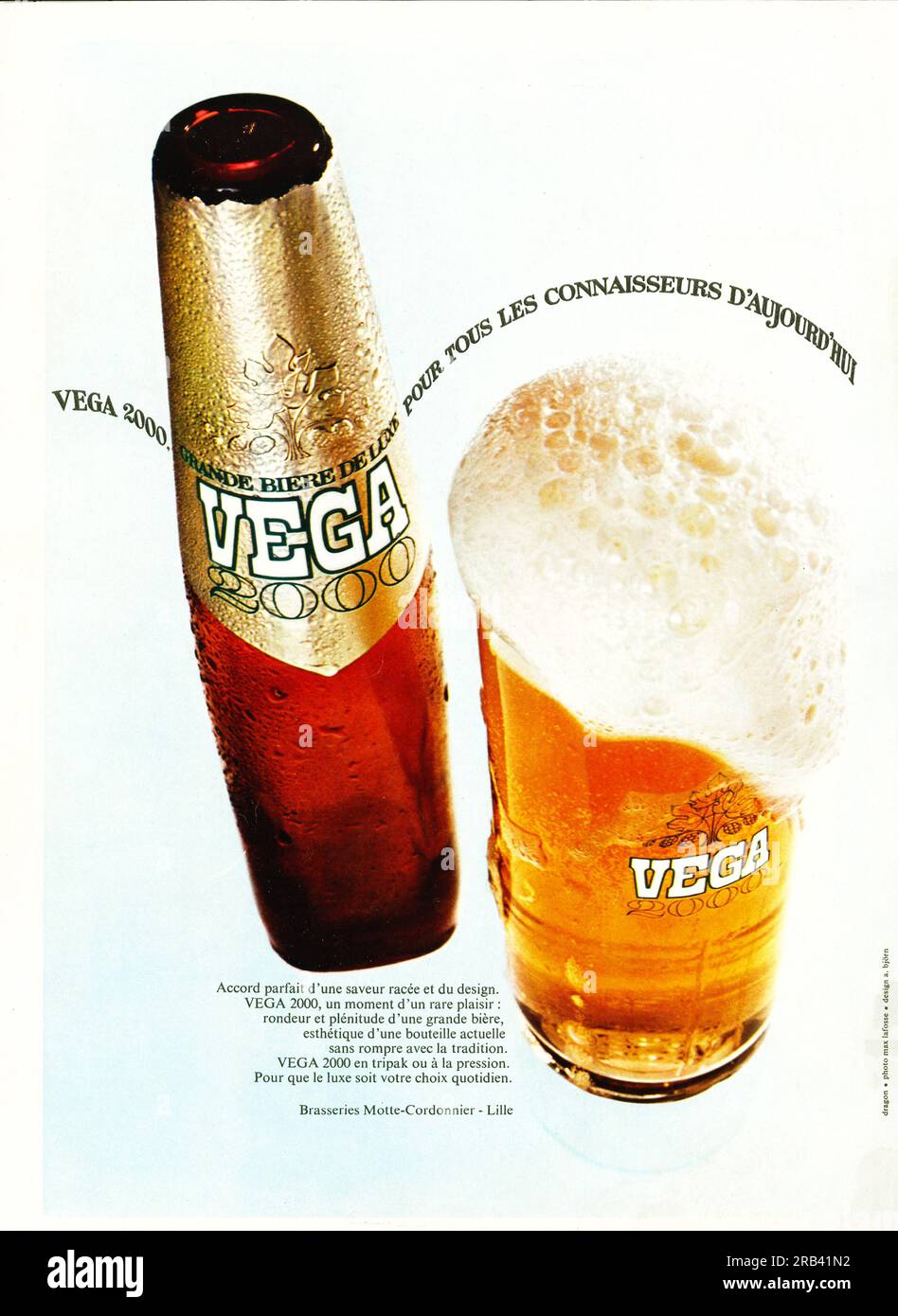 Vega-2000-Bier-Werbespot in einer französischen Zeitschrift 1972 Stockfoto
