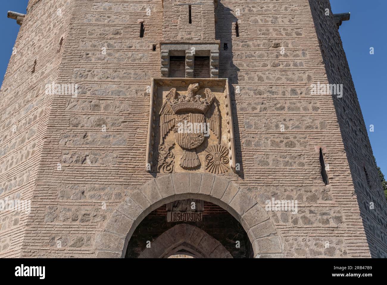 Wappen auf der Alcantara Bridge - Toledo, Spanien Stockfoto