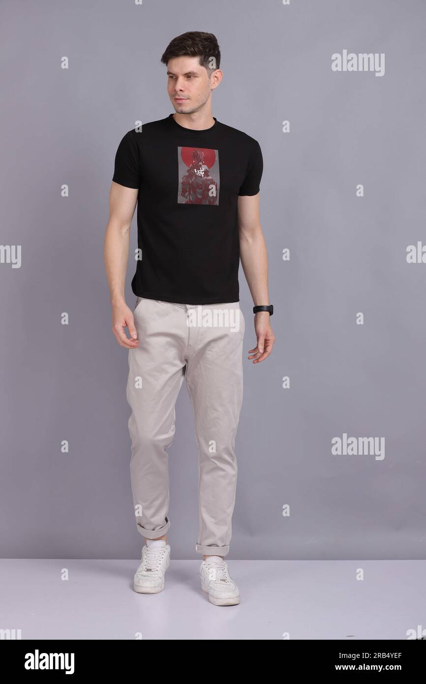 Herren-T-Shirt/Shirt-Modell Stockfoto