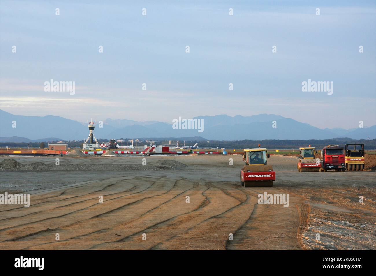 In Arbeit. Flughafen Malpensa. Italien Stockfoto