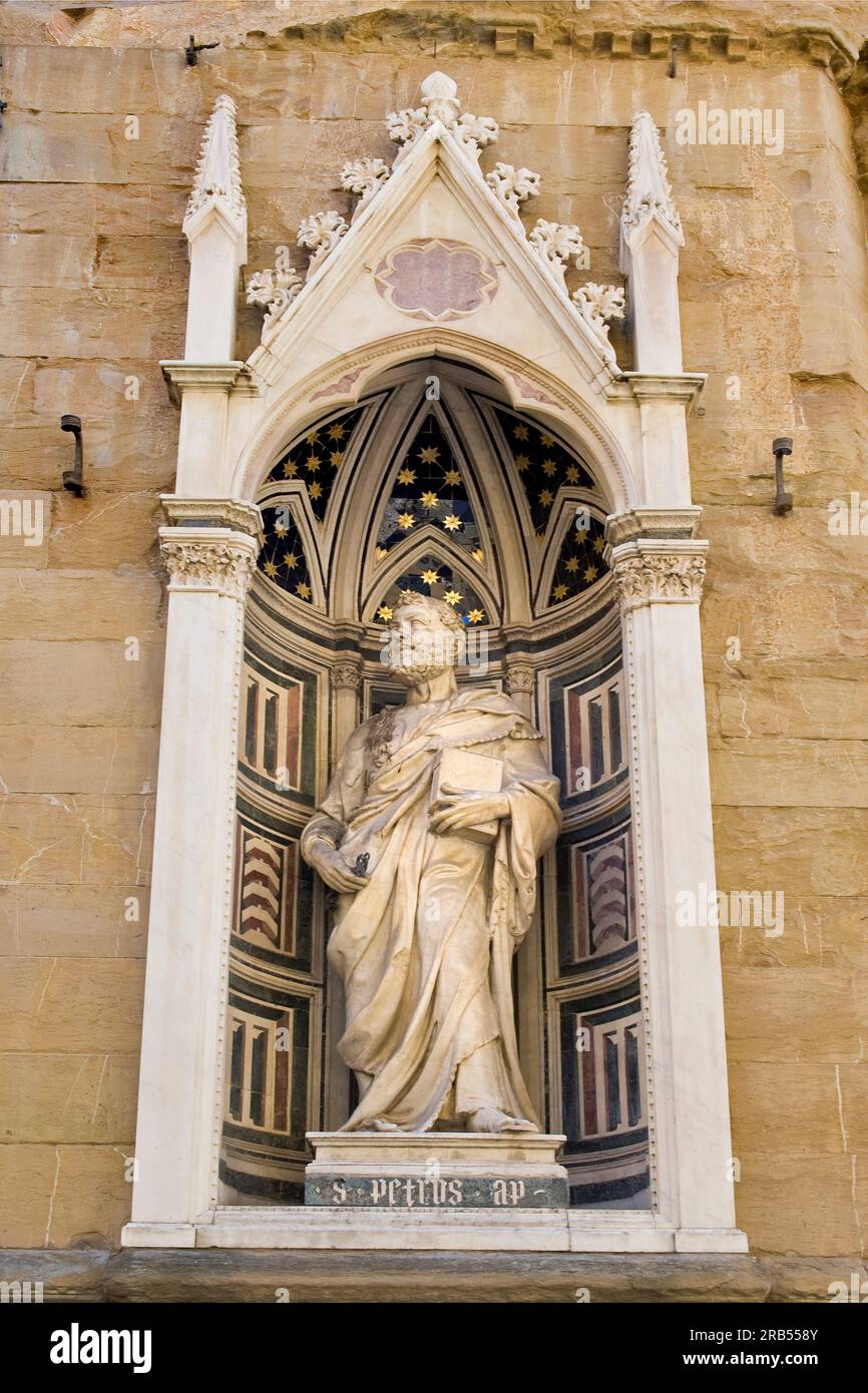 Petersstatue von filippo brunelleschi. kirche von orsanmichele. Florenz. Italien Stockfoto