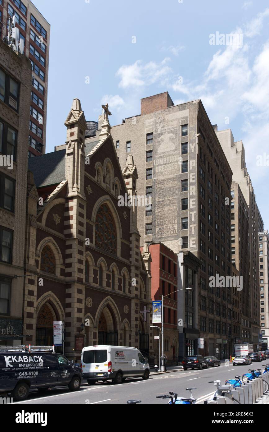 Lombardys Kleider und Noxall Taille & Dress Co. Alte Schilder Stockfoto