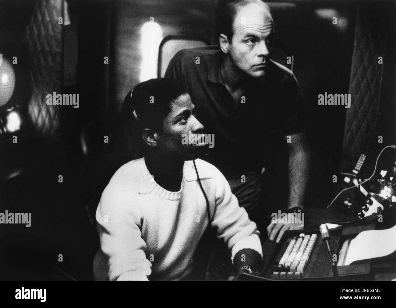 Larry B. Scott, Michael Ironside, am Filmset „Extreme Prejudicious“, Tri-Star Pictures, 1987 Stockfoto