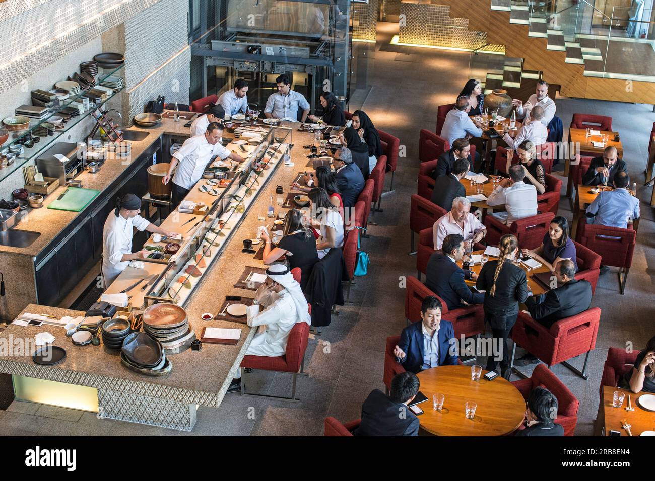 Innere des japanischen Restaurant Zuma im DIFC in Dubai Vereinigte Arabische Emirate Stockfoto