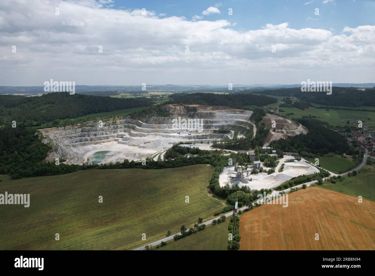 Velke Hydcice, Tschechische republik-HASIT-Unternehmen und Steinbruch-Sumava Kalksteine und Gipswerke, Tschechische republik Europa, HASIT Šumavské vápenice a omítkár Stockfoto