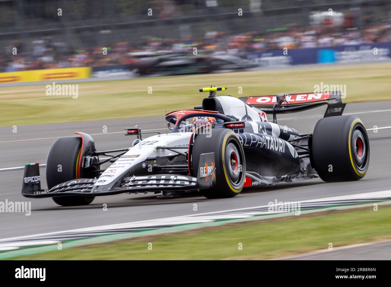 8. Juli 2023: Silverstone Circuit, Northamptonshire, England: Formel 1 2023 Aramco Großen Preis F1: Qualifikationstag; Yuki Tsunoda in Scuderia Alpha Tauri Alpha Tauri-Honda RBPT AT04 im Jahr FP3 Stockfoto
