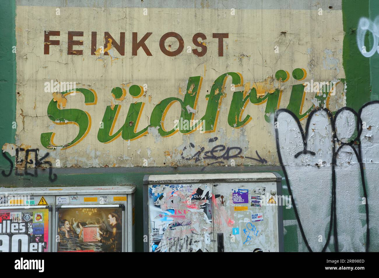 Feinkost Südfrüchte alte Werbung an der Wand, Frankfurt am Main Stockfoto