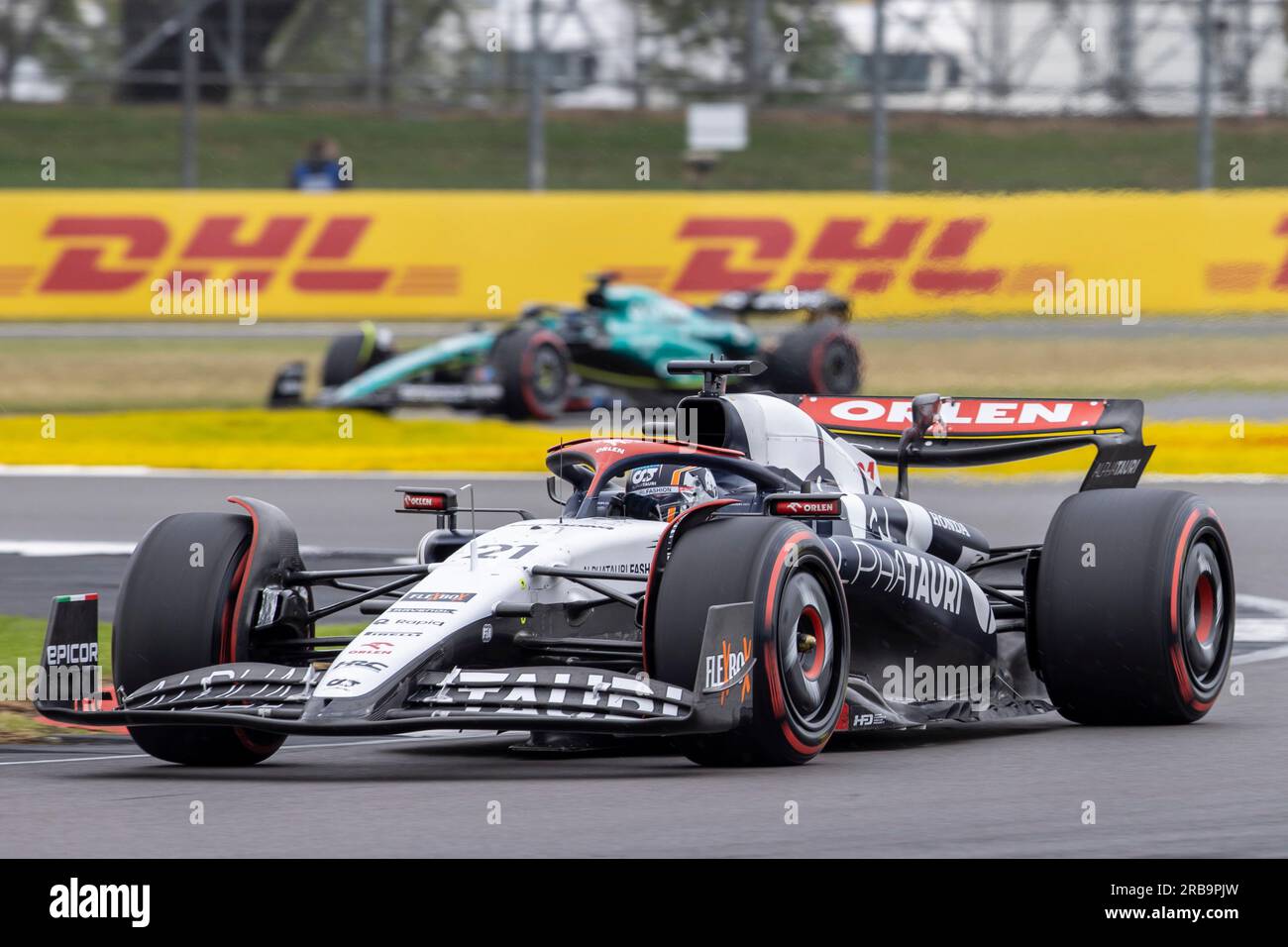 8. Juli 2023: Silverstone Circuit, Northamptonshire, England: Formel 1 2023 Aramco F1 Grand Prix: Qualifying Day; Nyck de Vries in Scuderia Alpha Tauri Alpha Tauri-Honda RBPT AT04, während die Rennstrecke in den Qualifikationssitzungen trocknet Stockfoto