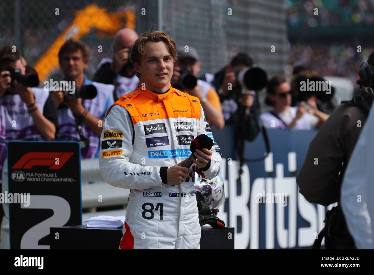 Pole Position Celebration Oscar Piastri (AUS) McLaren F1 Team während DER FORMEL 1 ARAMCO BRITISH GRAND PRIX 2023 - jUL7-9 Silverstone, Großbritannien Stockfoto