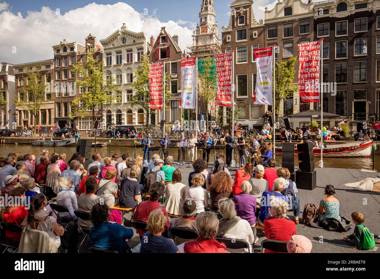 Amsterdam, Holand, Grachtenfestival, COMPAGNIE TEATHER, NEDERLAND SAXOFOON OKTETT Stockfoto