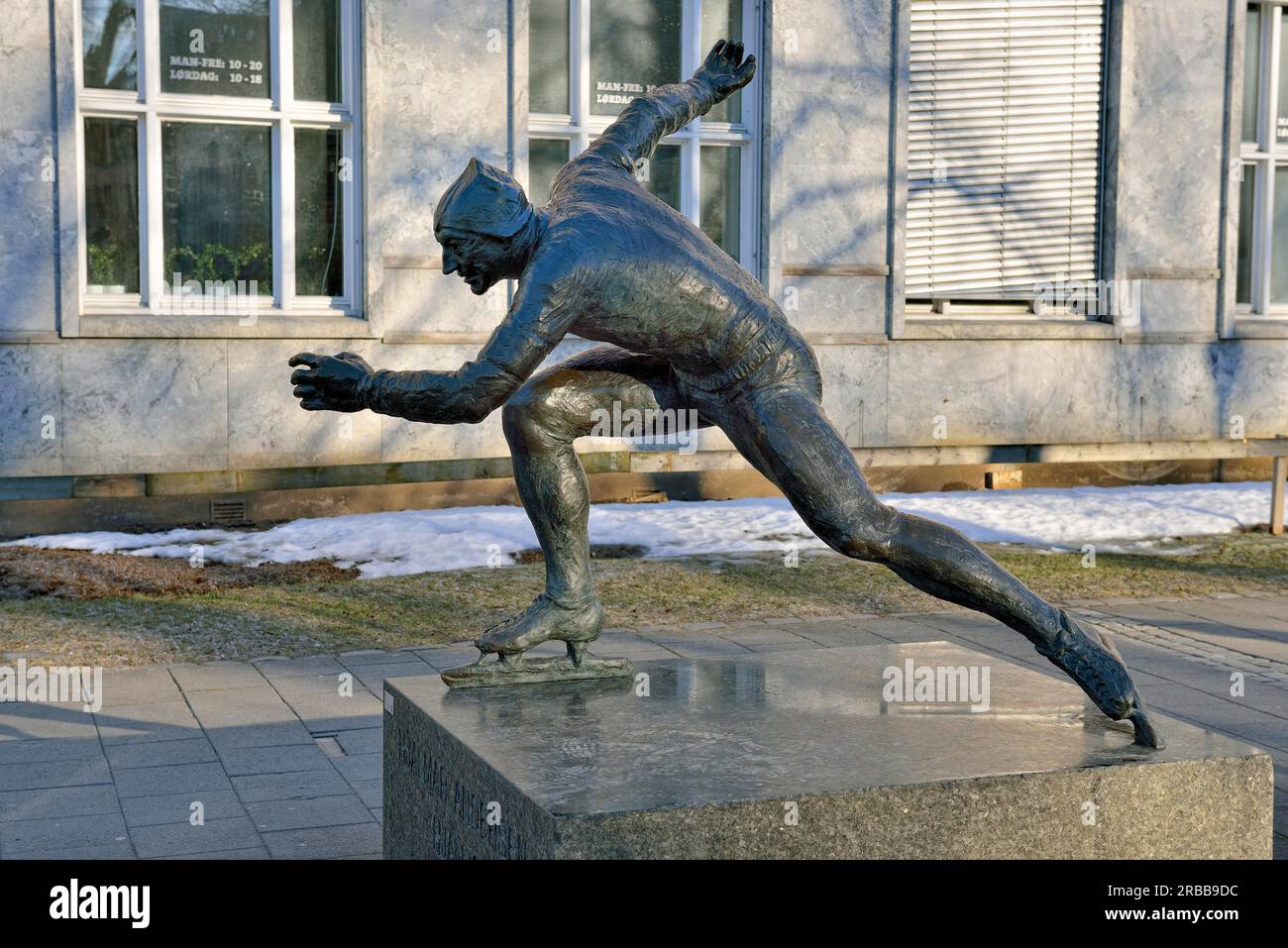 Speedskater, Bronzeskulptur, Trondheim, Norwegen Stockfoto